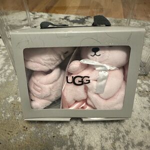 UGG Pink BIXBIE BOOTIES AND LOVEY SET